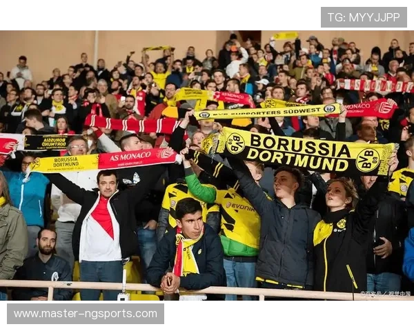 拜仁逆转多特夺德甲榜首 领先优势引发争议讨论